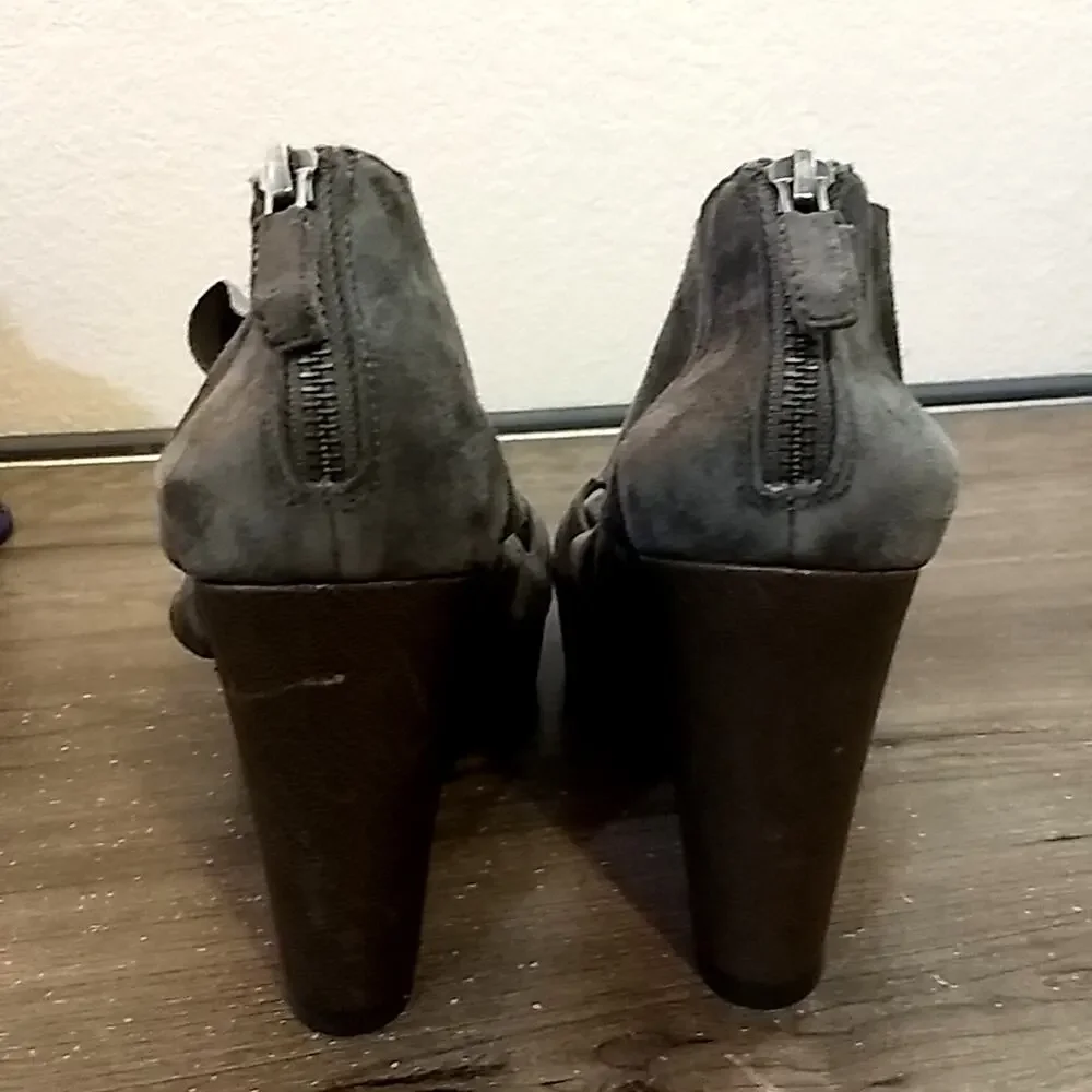 Eileen Fisher for Garnet Hill draw wedge Italian suede shoes size 8 New